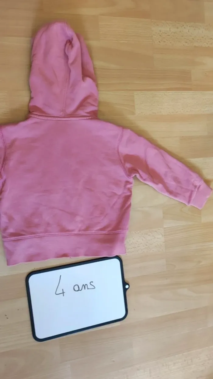 Veste de survêtement taille 4 ans - photo numéro 3