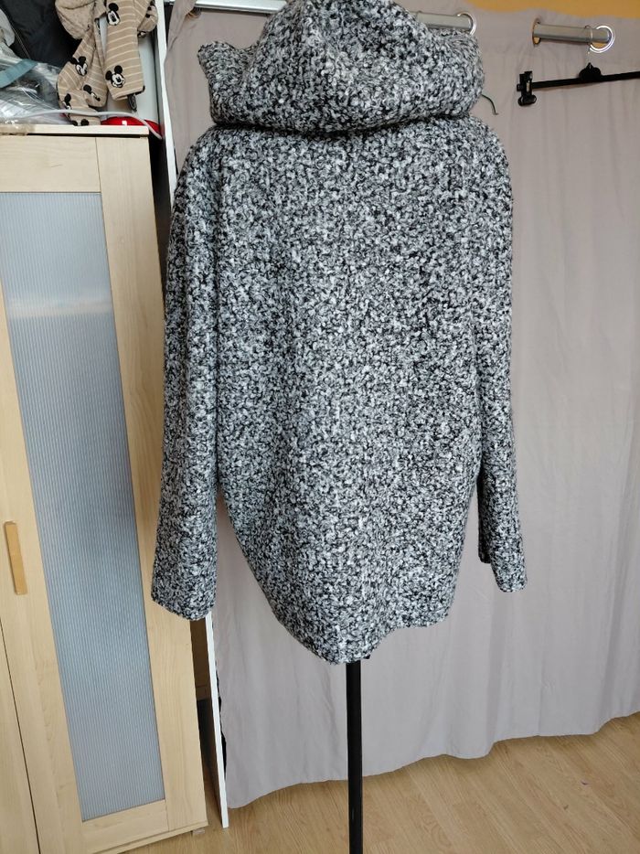 Très jolie veste à capuche en laine bouillie femme T U - photo numéro 6