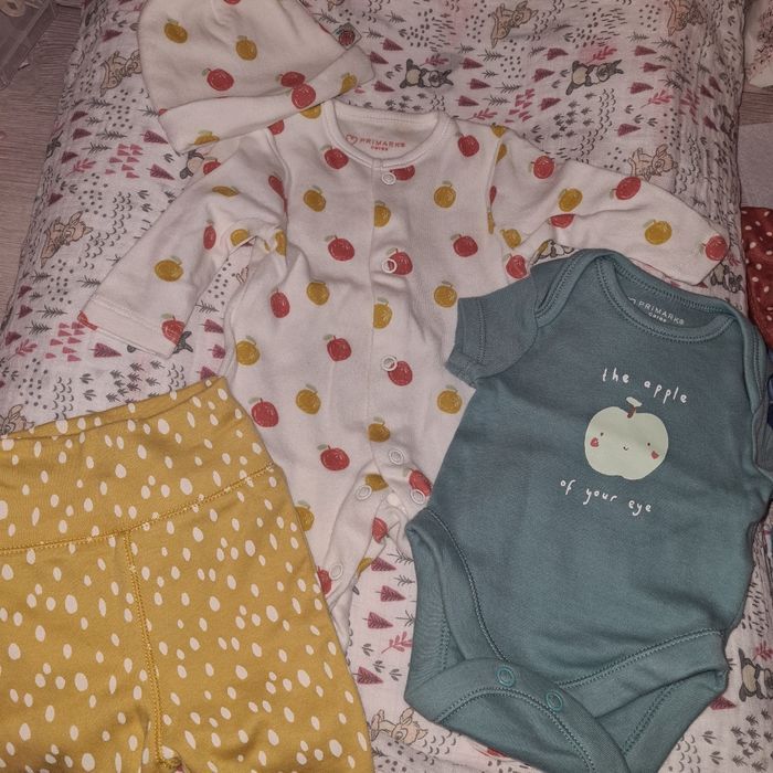 Ensemble primark naissance