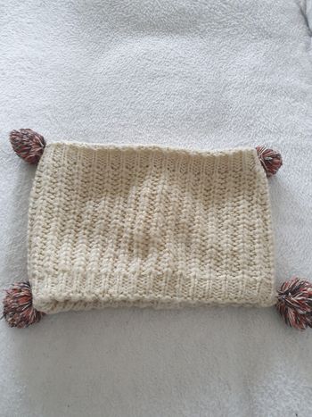 Tour de cou a pompons enfants