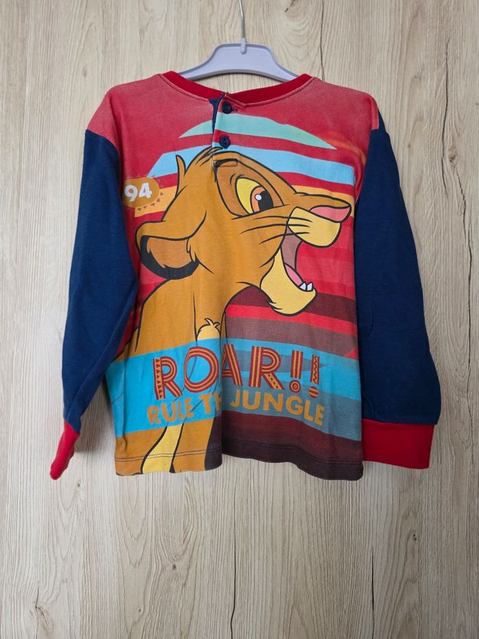 PYJAMA 2 PIÈCES DISNEY THE LION KING TAILLE 5/6 ANS