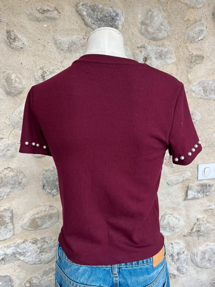 Bershka - T-shirt côtelé bordeaux rouge moulant perles manches - photo numéro 2