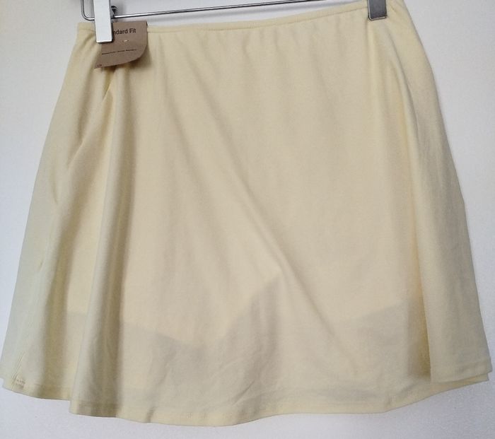 Jupe short T S - photo numéro 4