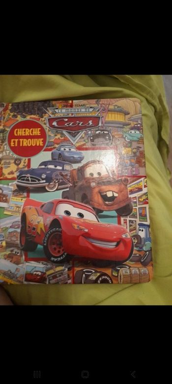 LIVRE Cherche et trouvé Cars