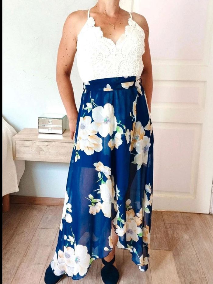 Robe longue asymétrique - S =  XS - Parfait État