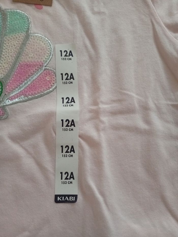 Tee-shirt 12 ans NEUF - photo numéro 2