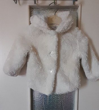 Manteau blanc 23 mois