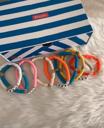 Lot de bracelets