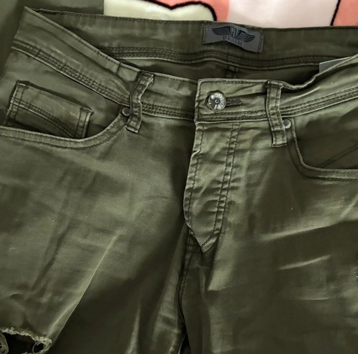 Jeans troué vert - photo numéro 3
