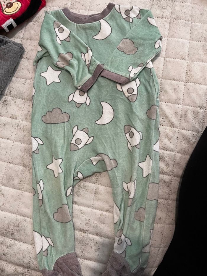 Lot vêtement garçon 12/18  mois - photo numéro 7