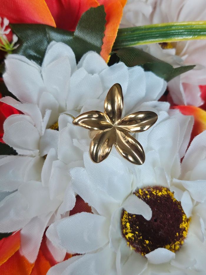 Bague ajustable fleur - photo numéro 4