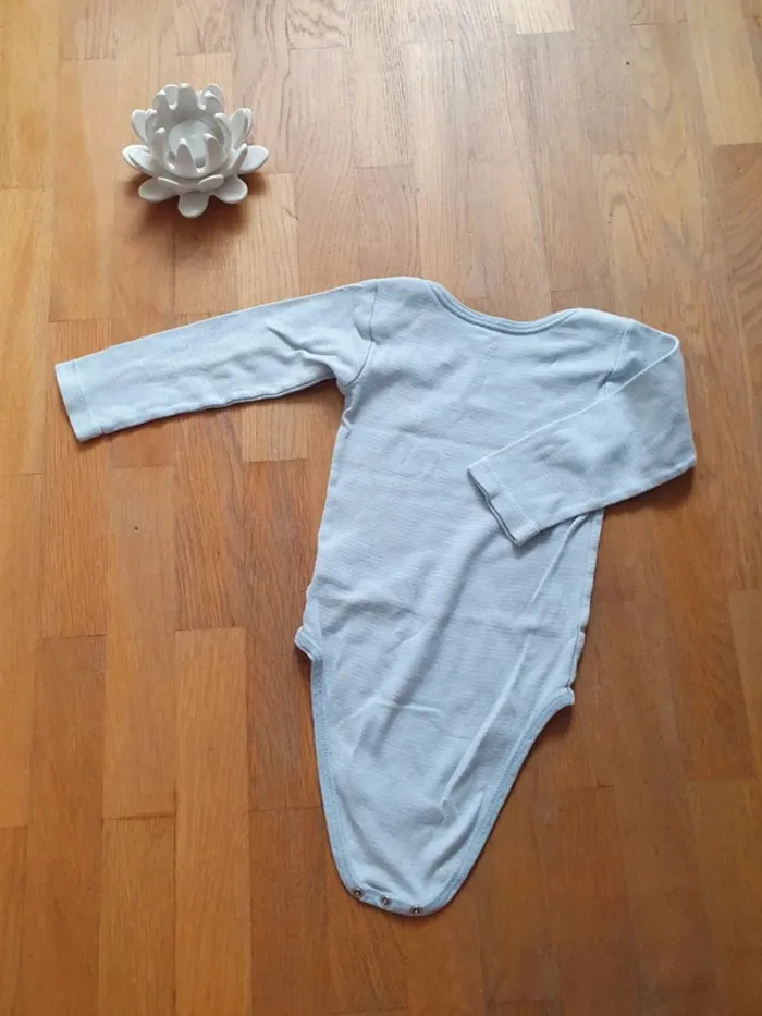 Body bleu - photo numéro 4