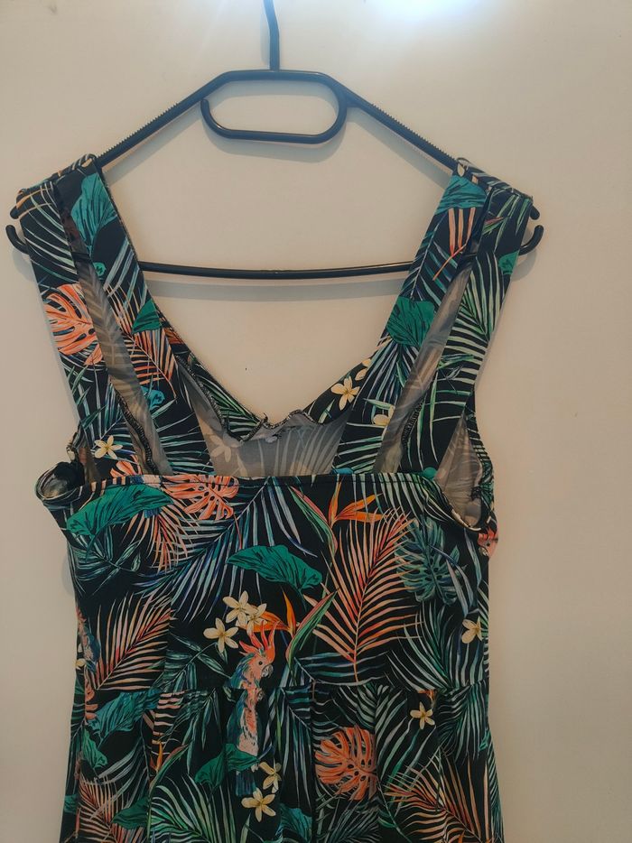 Robe à fleurs - photo numéro 2