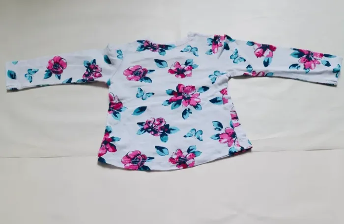 Lot 4 t-shirts manches longues fille 12 mois - photo numéro 4