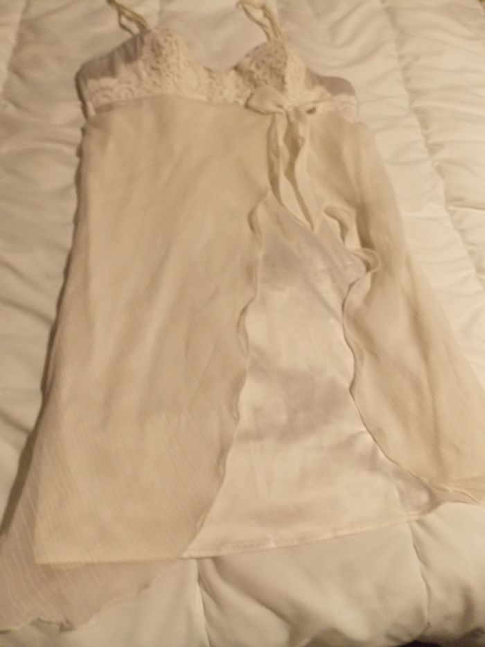 Nuisette Taille M Etam