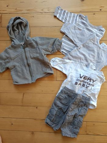 Ensemble  vêtements 3 mois
