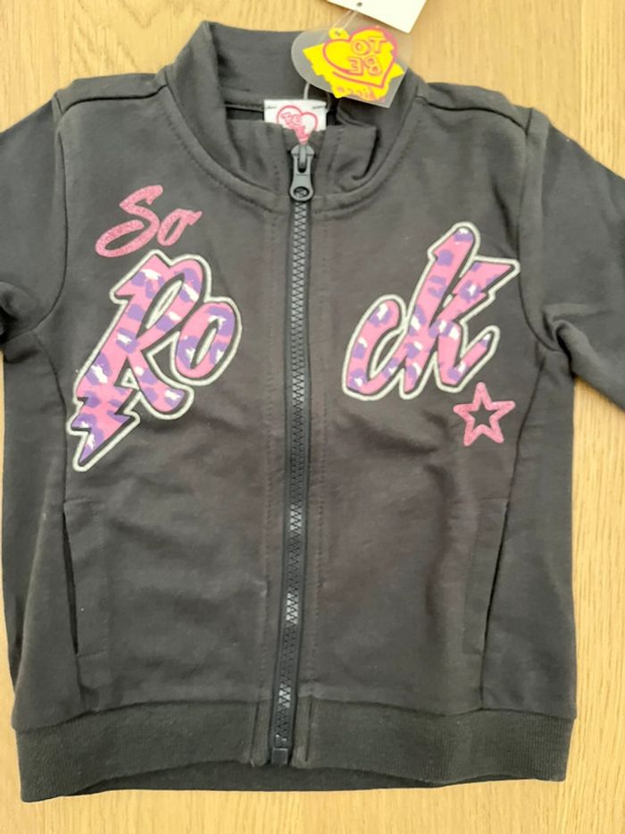 Gilet zippé 18 mois - photo numéro 2
