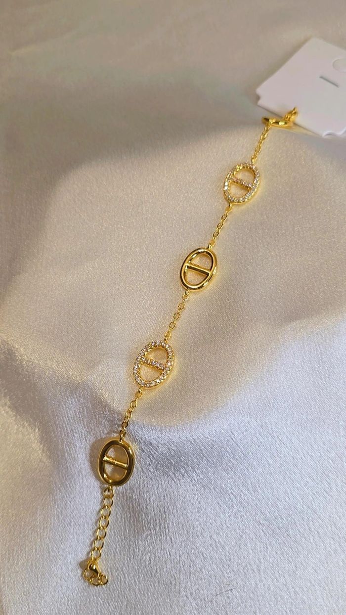 Bracelet très chic - photo numéro 3