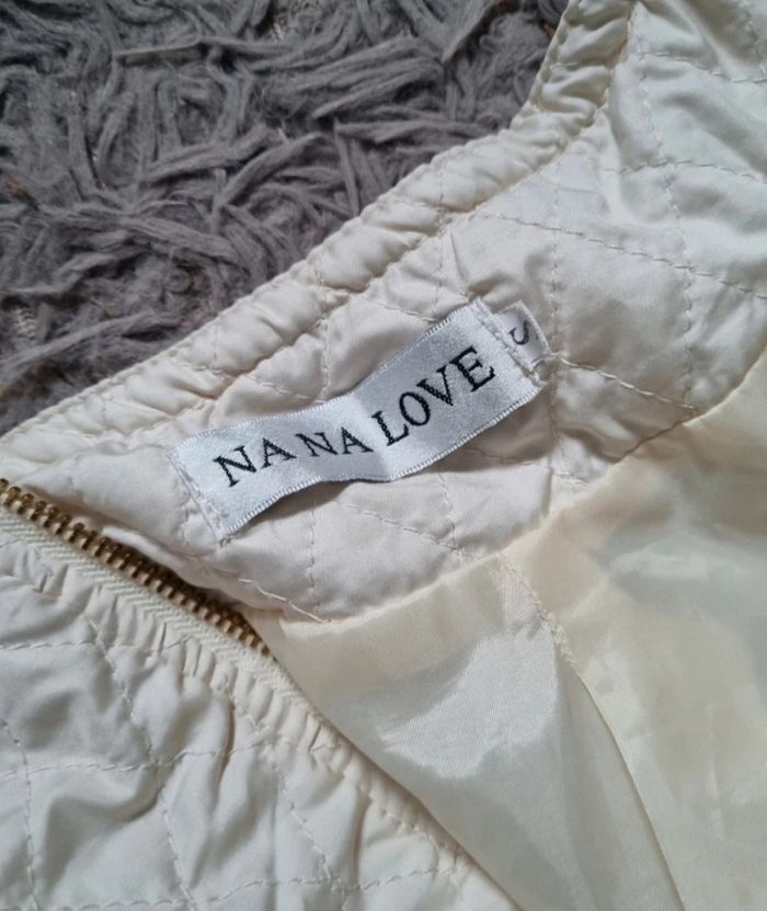 Veste légère avec chaîne dorée taille S - photo numéro 2