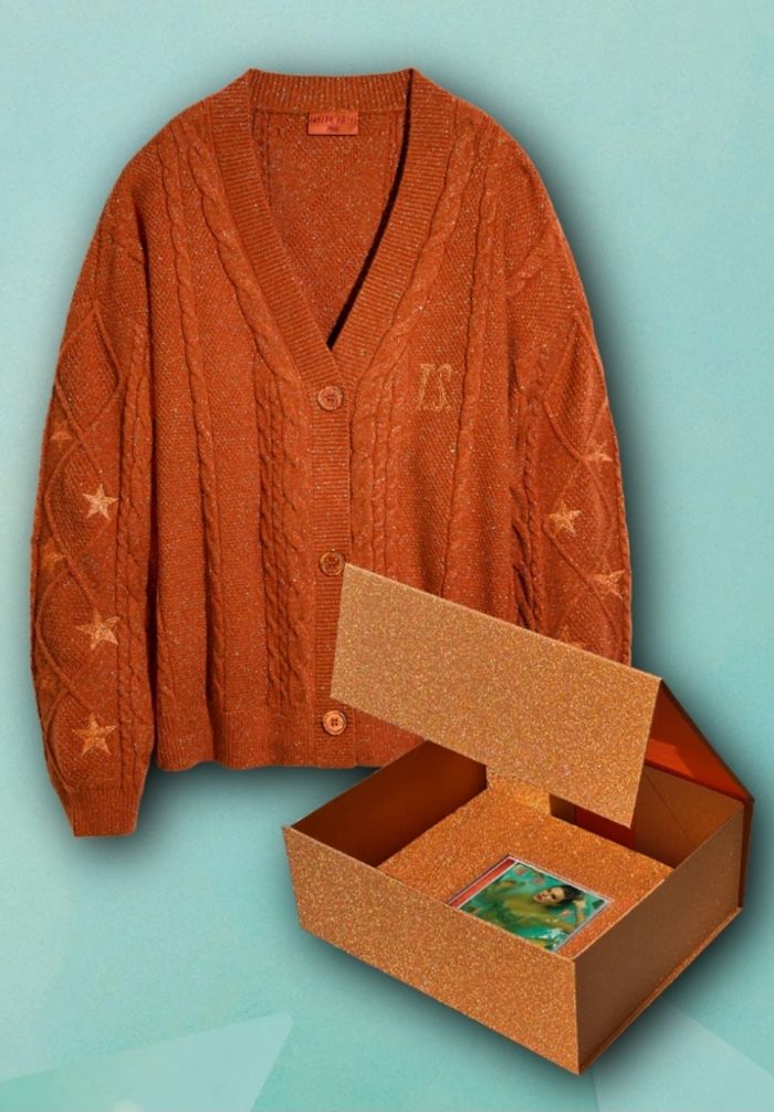 Coffret collector Taylor Swift cardigan M/L + album - photo numéro 2