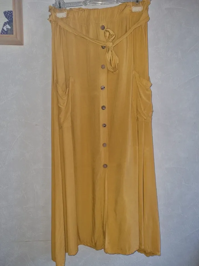 Jupe midi taille S