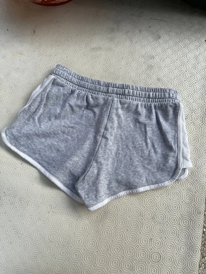 Short - photo numéro 2