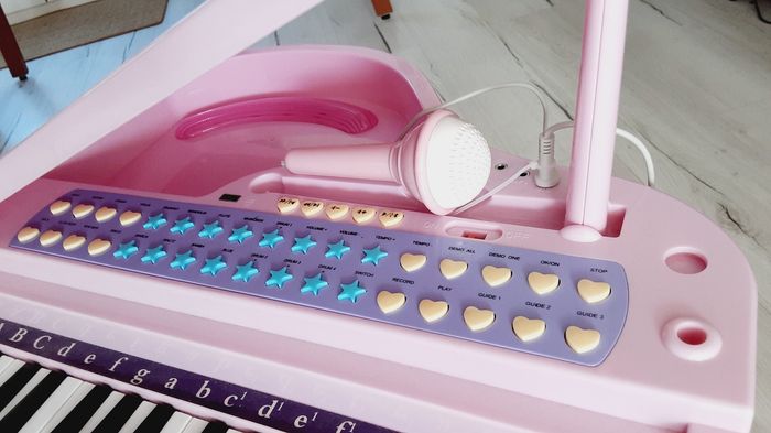 Jeu jouet enfant piano à queue rose électronique avec micro Homcom - photo numéro 3