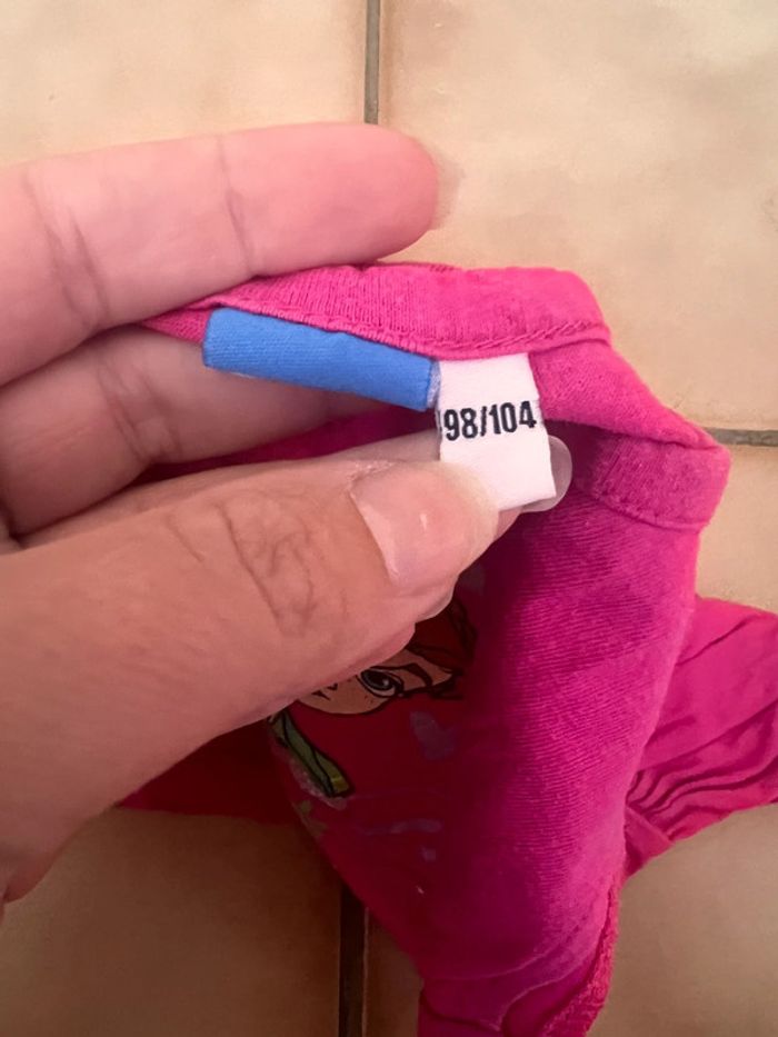 Robe reine des neige taille 3 ans - photo numéro 3