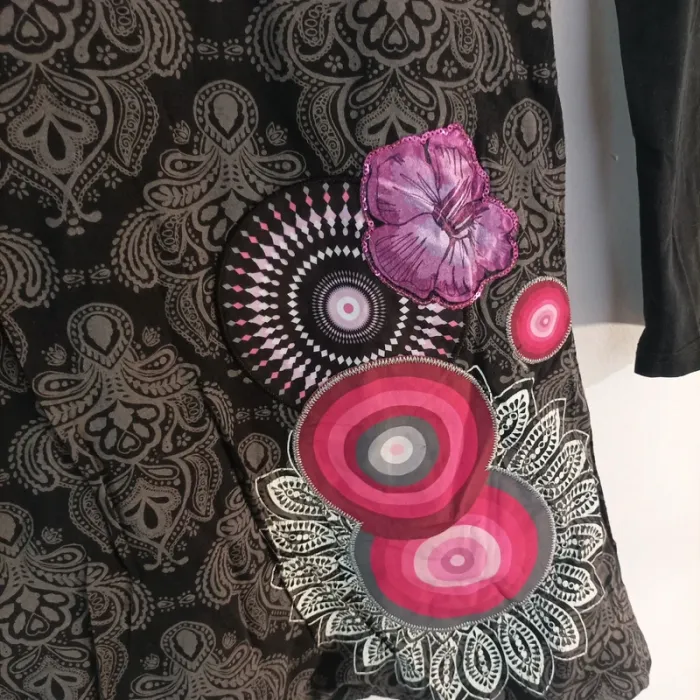 Robe Desigual taille 11/12 ans - photo numéro 2