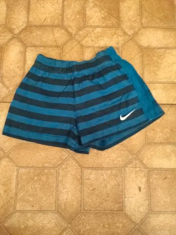 Short Nike 6/9 mois