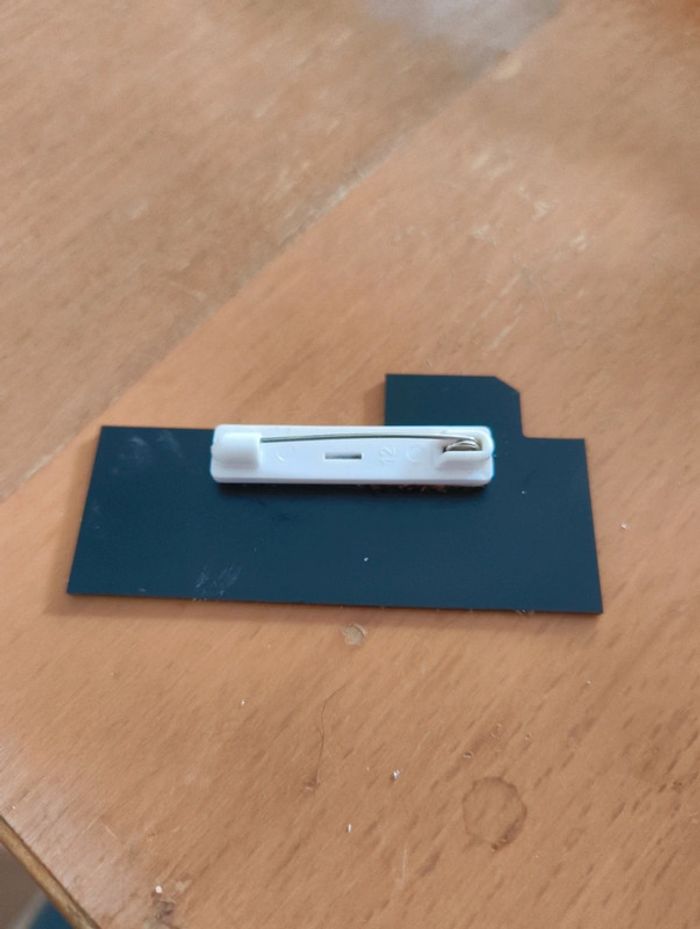 Badge pins lego employé vierge - photo numéro 2