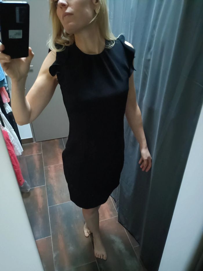 Robe noire - photo numéro 5