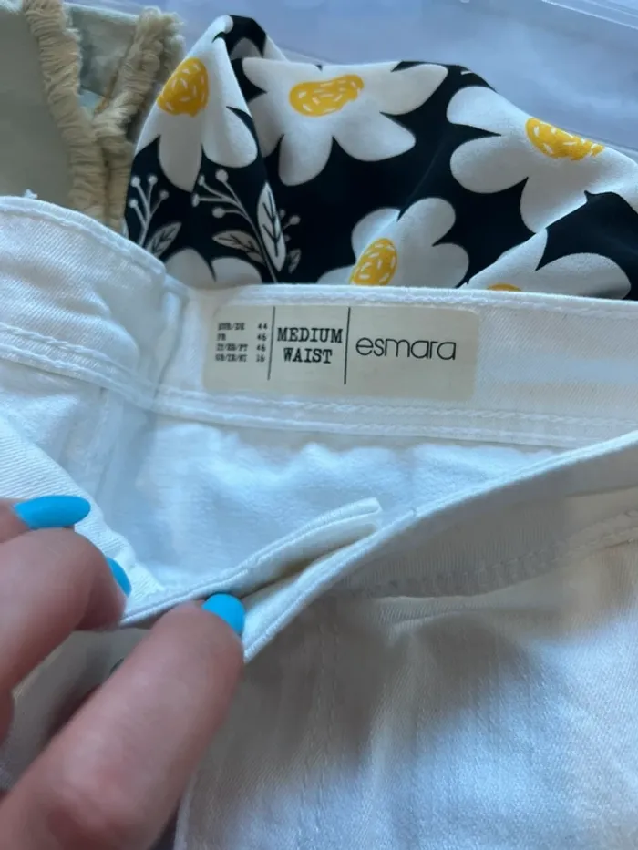 Short jeans blanc - photo numéro 3