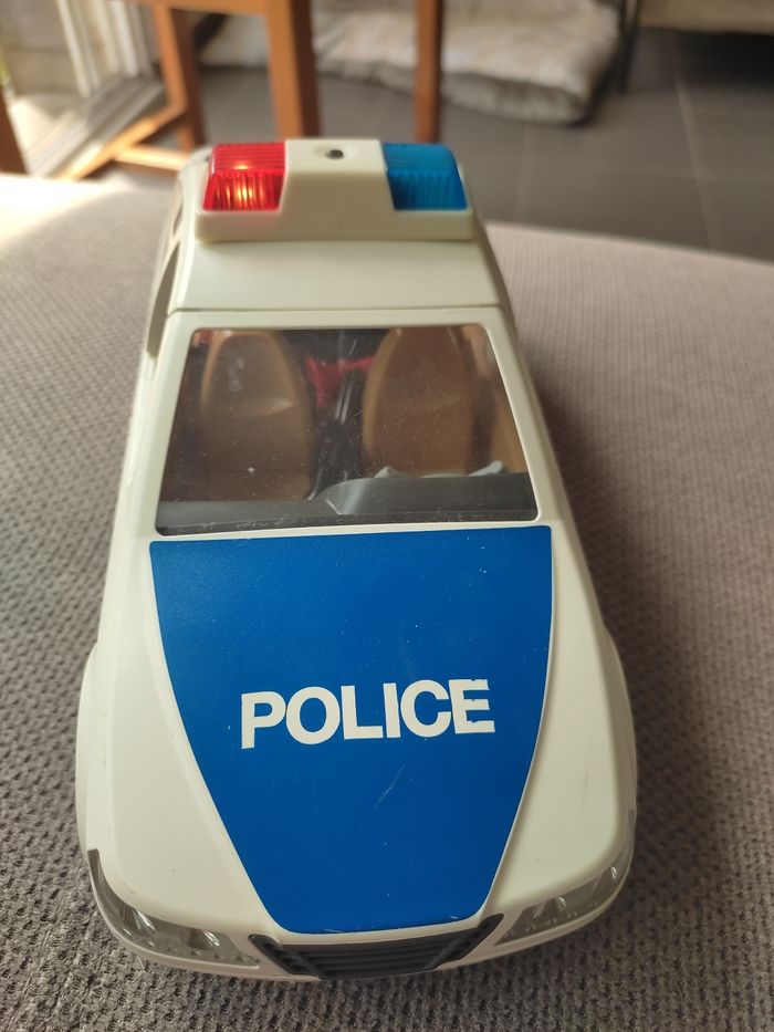 Voiture playmobil - photo numéro 2
