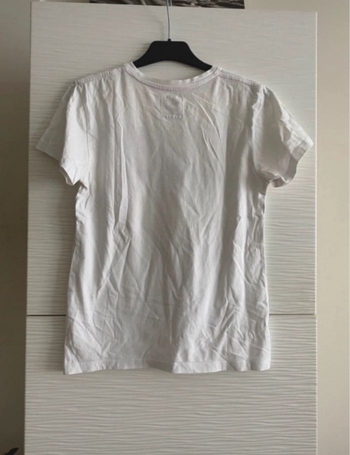 T-shirt basique blanc avec le logos rouge Levi’s - photo numéro 3
