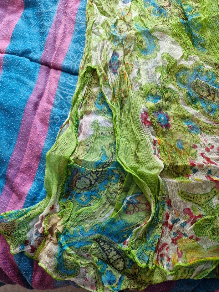 Sublime robe longue cintrée voile et broderie - photo numéro 10