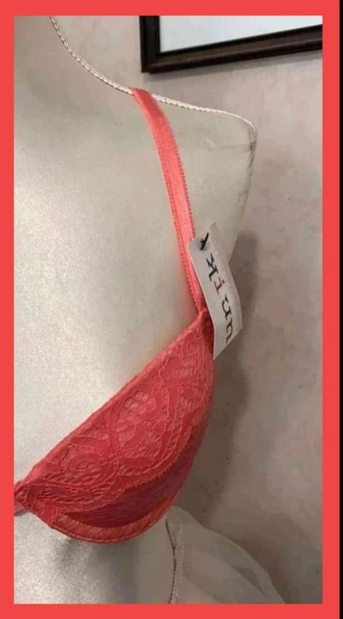 Petits prix :)  Soutien-gorge - photo numéro 2