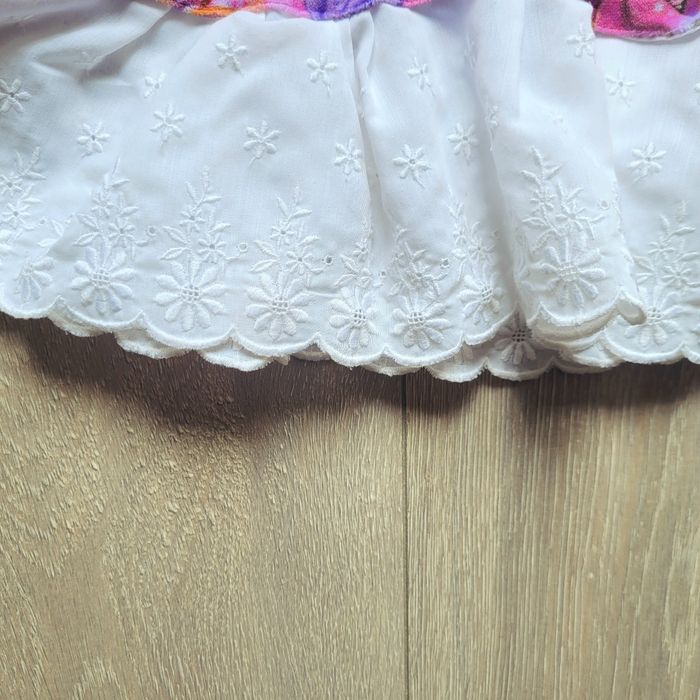 Très belle robe rose, motif licorne. Fille 8 ans - photo numéro 3
