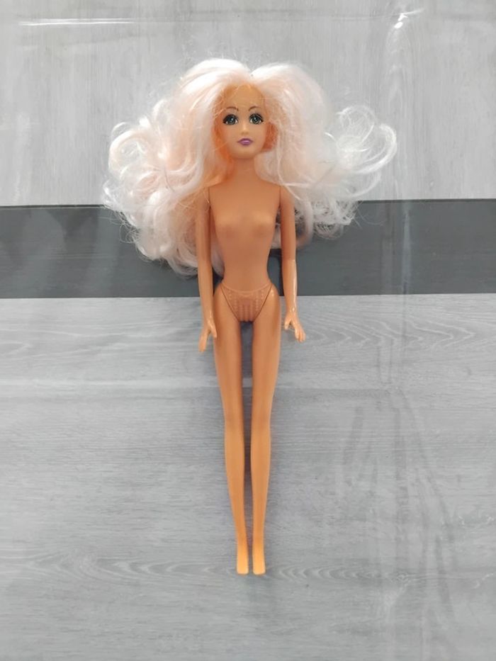 Poupée barbie