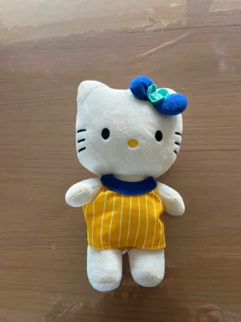 Peluche hello kitty