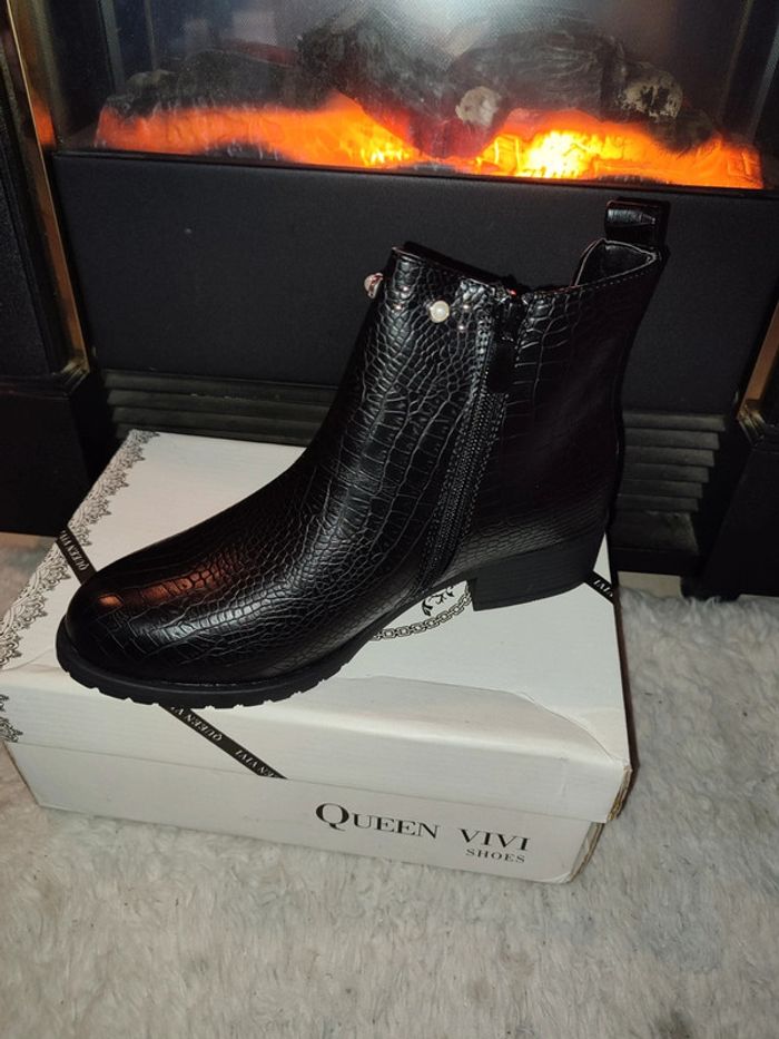 Bottines neuves perles - photo numéro 3