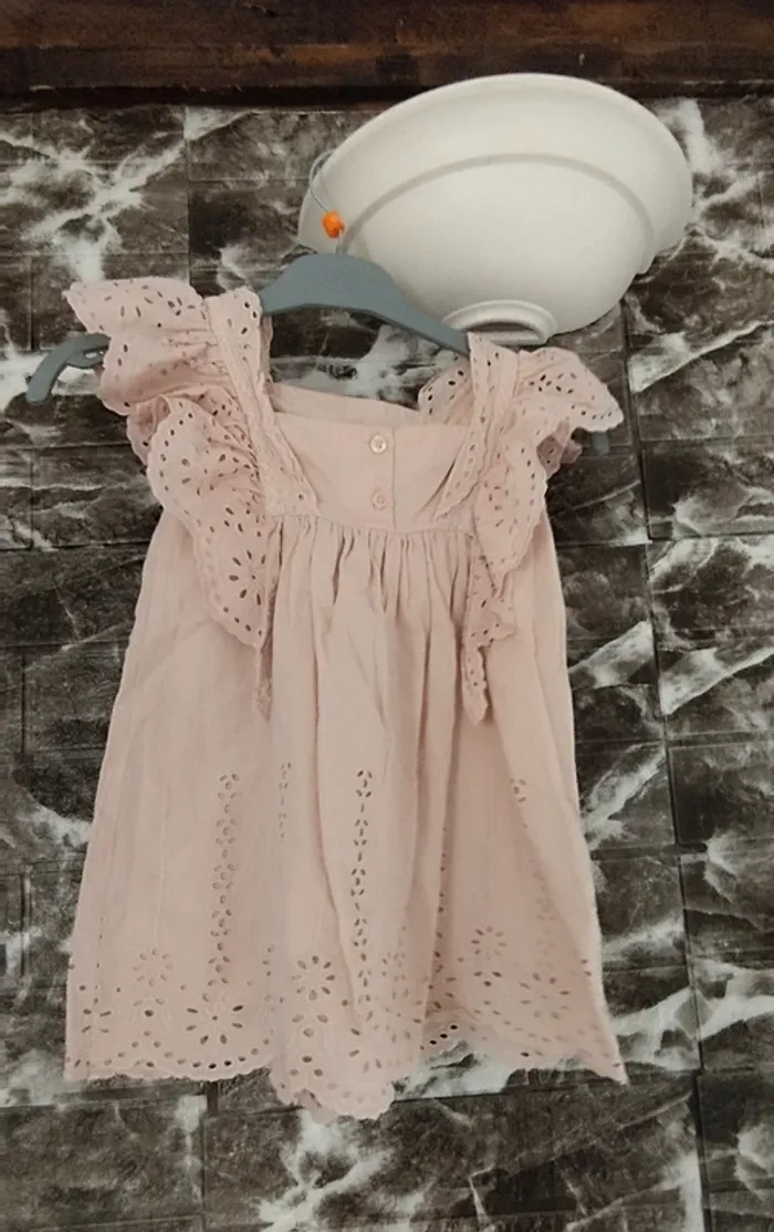 Robe Zara fille brodée