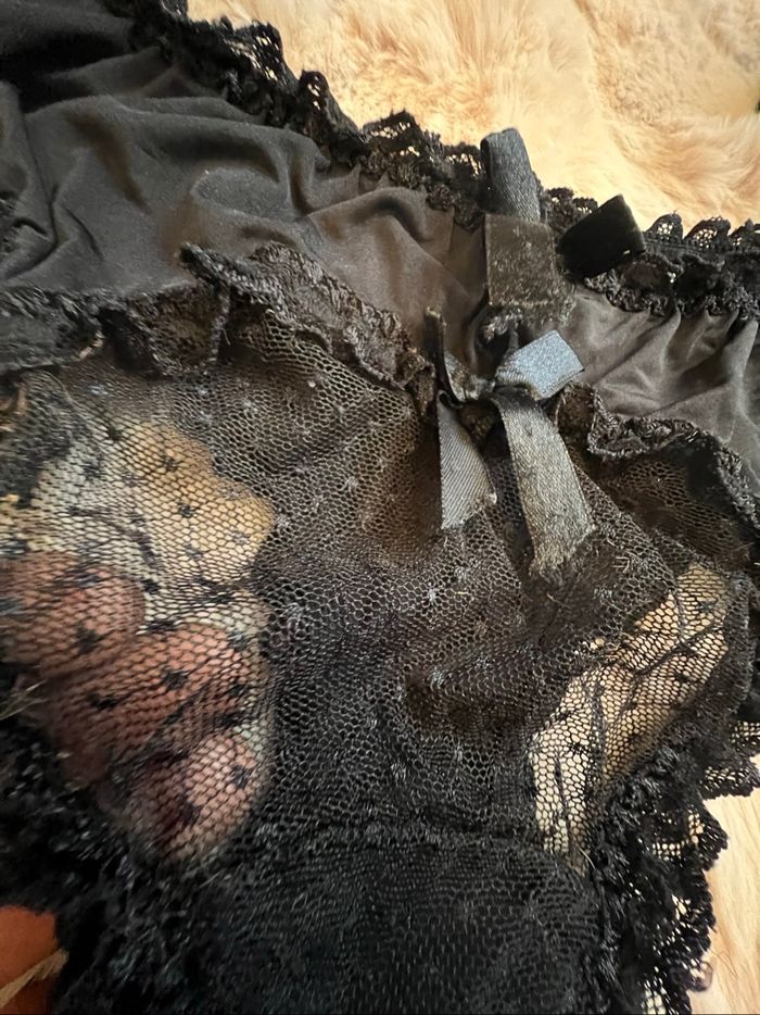 Dentelle noir transparente - photo numéro 2