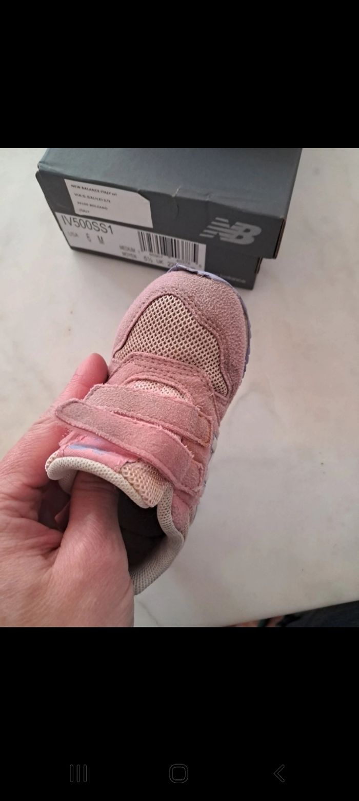 Basket New Balance pointure 22 - photo numéro 7