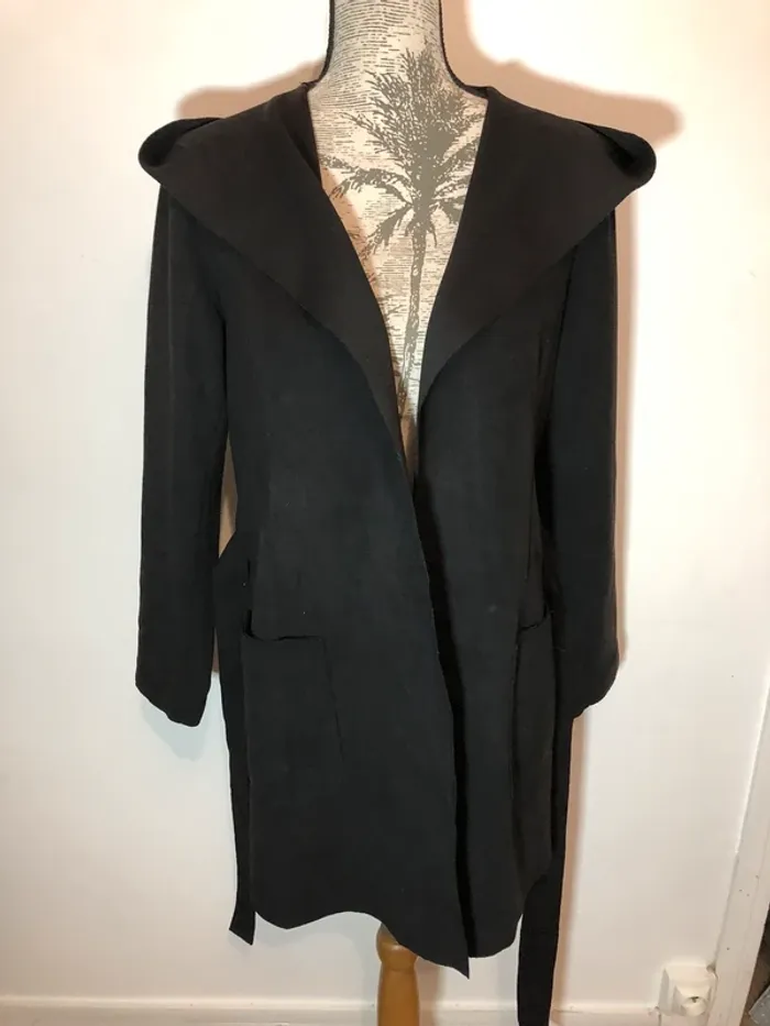 Manteau  noir Zara - photo numéro 6