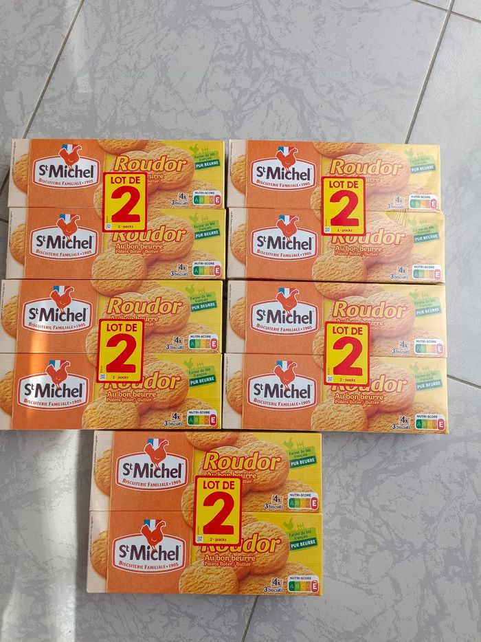 Lot de biscuits roudor