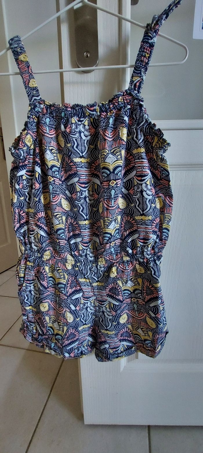 Combi-short fille 8 ans Très joli Très bon état - photo numéro 2
