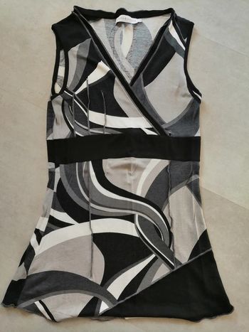 top noir blanc et gris taille 1 Cache Cache