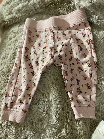 Pantalon fleuri