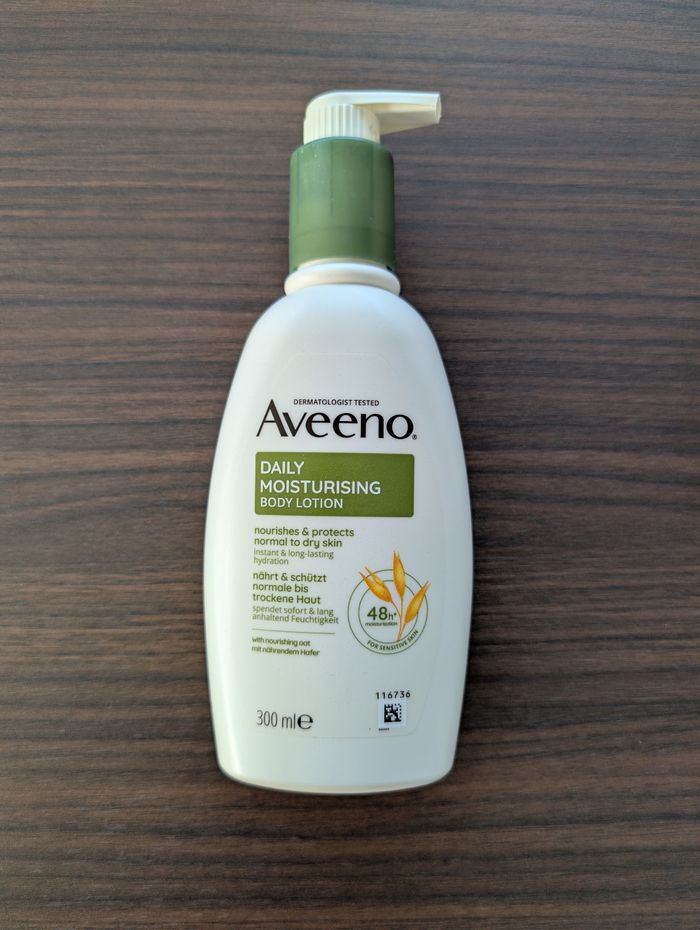Aveeno Daily Moisturising Body Lotion - 300ml